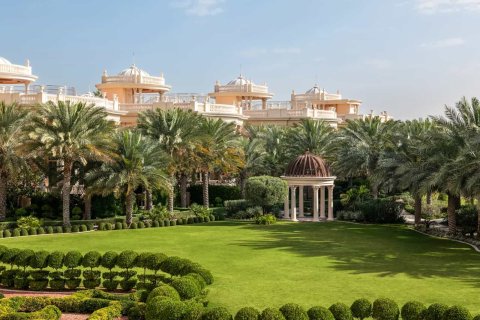 62m² Apartment in Palm Jumeirah, UAE No. 187011 10