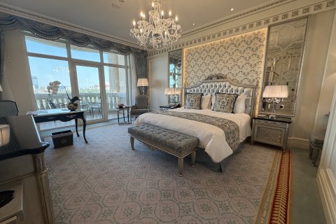 62m² Apartment in Palm Jumeirah, UAE No. 187011 3