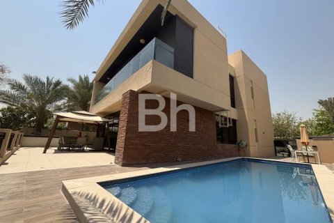 Villa de 5 dormitorios en DAMAC Hills (Akoya by DAMAC), UAE No. 90404 2