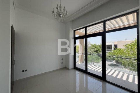 Villa de 5 dormitorios en DAMAC Hills (Akoya by DAMAC), UAE No. 90404 13