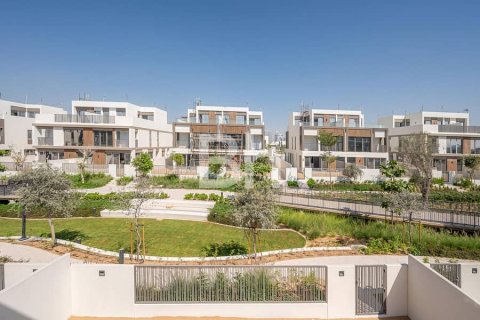 Вилла с 4 спальнями в Tilal Al Ghaf, ОАЭ №90409 14