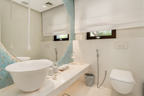 Villa de 7 chambres à Jumeirah Islands, UAE No. 207534 23