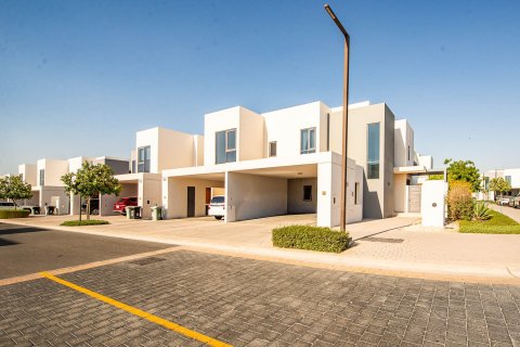Townhouse de 4 chambres à Maple 3, UAE No. 207540 20