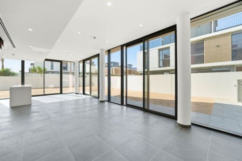 4 bedrooms Townhouse in Arabian Ranches 3, UAE No. 207536 8