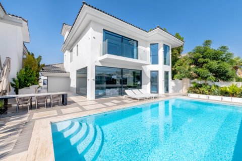 Villa de 5 chambres à Palm Jumeirah, UAE No. 207538