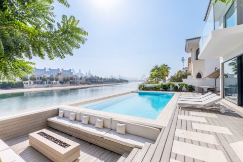 Villa de 5 chambres à Palm Jumeirah, UAE No. 207538 3