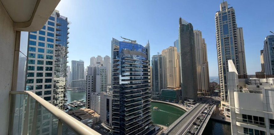 Apartment de 2 dormitorios en Dubai Marina, UAE No. 149233