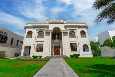 Villa de 7 chambres à Umm Al Sheif, UAE No. 149238