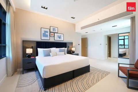 3 bedrooms Hotel Apartment in Palm Jumeirah, UAE No. 80605 4