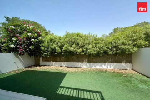 Villa de 4 dormitorios en Dubai Hills Estate, UAE No. 185225 12