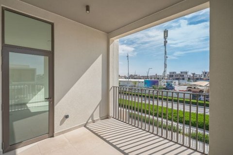 4 bedrooms Townhouse in Dubai, UAE No. 151073 16