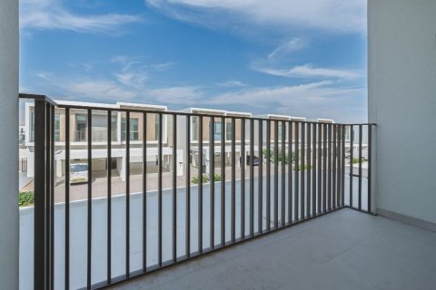 4 bedrooms Townhouse in Dubai, UAE No. 151073 15