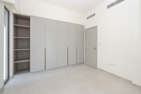 4 bedrooms Townhouse in Dubai, UAE No. 151073 7