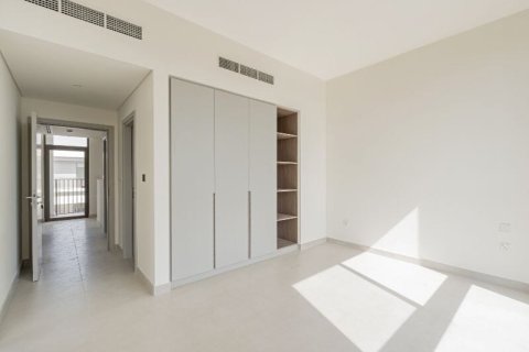 4 bedrooms Townhouse in Dubai, UAE No. 151073 18