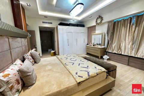 Квартира с 3 спальнями в Бизнес-Бэй, ОАЭ №141379 22