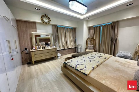 Квартира с 3 спальнями в Бизнес-Бэй, ОАЭ №141379 20