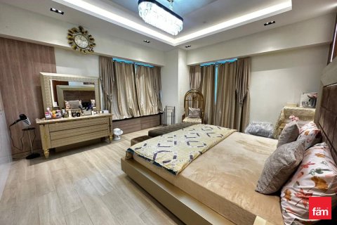 Квартира с 3 спальнями в Бизнес-Бэй, ОАЭ №141379 9