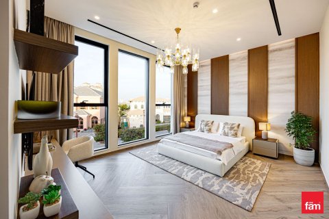 5 bedrooms Villa in Dubai, UAE No. 147697 10