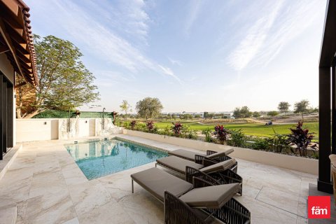 5 bedrooms Villa in Dubai, UAE No. 147697 23