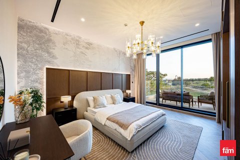 5 bedrooms Villa in Dubai, UAE No. 147697 12