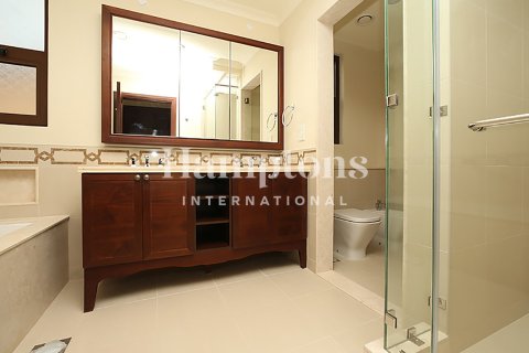 4 bedrooms Villa in Rasha, UAE No. 73282 9