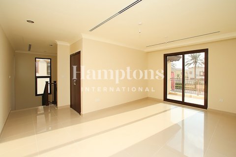 4 bedrooms Villa in Rasha, UAE No. 73282 10