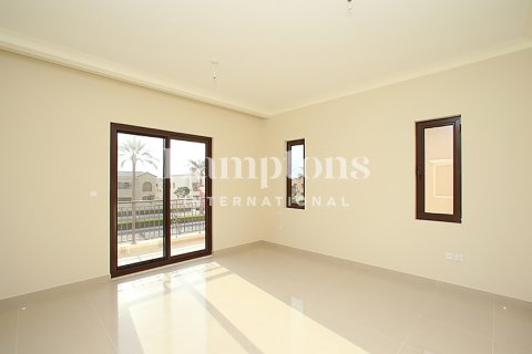 4 bedrooms Villa in Rasha, UAE No. 73282 5