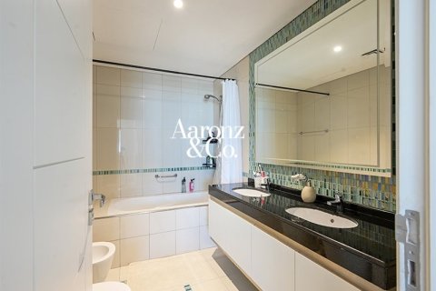 Квартира с 2 спальнями в Damac Heights, ОАЭ №187684 13