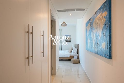 Квартира с 2 спальнями в Damac Heights, ОАЭ №187684 8