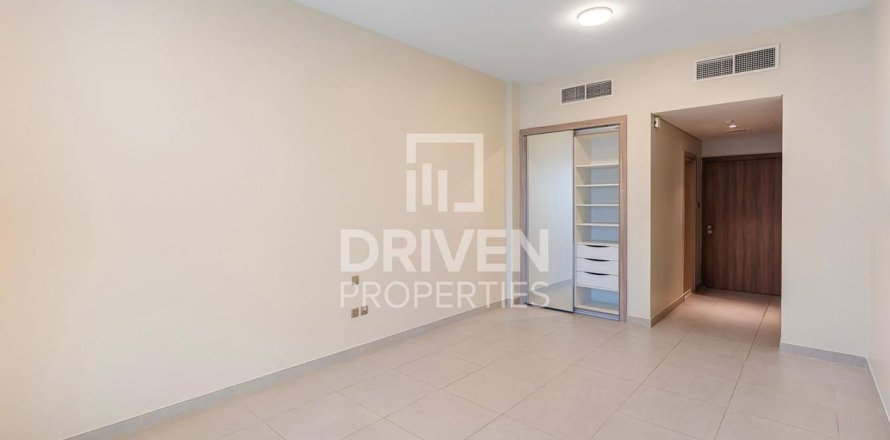 Studio Apartment in Dubai Hills Estate, UAE No. 190569