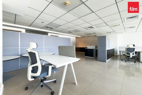 Офис 74.7м² в Дубай, ОАЭ №187471 14