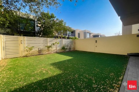 Townhouse de 3 dormitorios en Dubai Hills Estate, UAE No. 166570 8