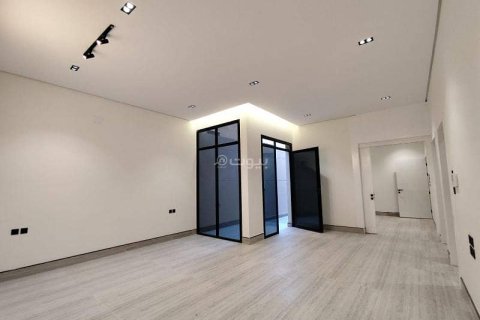Квартира с 3 спальнями в Эр-Рияд, Саудовская Аравия №99505 5