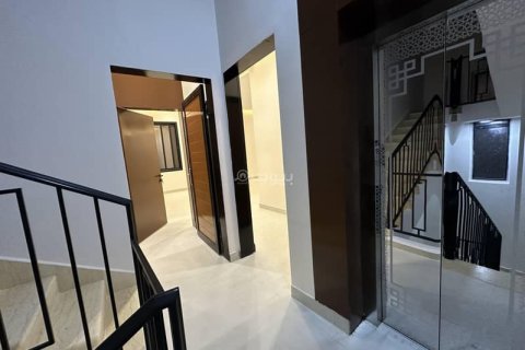 Квартира с 3 спальнями в Эр-Рияд, Саудовская Аравия №99568 1
