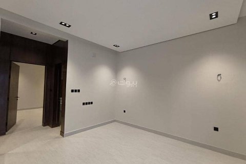 Вилла с 6 спальнями в Эр-Рияд, Саудовская Аравия №99508 9