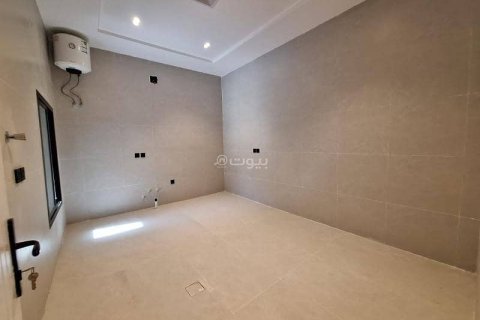 Apartment de 3 dormitorios en Riyadh, Saudi Arabia No. 99509 8
