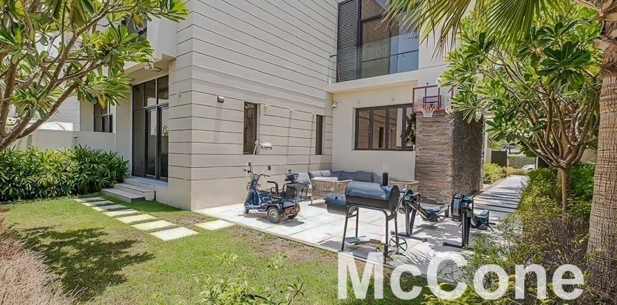 4 bedrooms Villa in Picadilly Green, UAE No. 74725