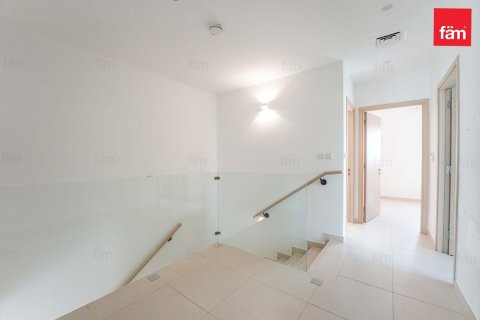 4 bedrooms Townhouse  No. 116145 8