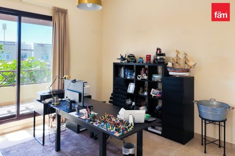 4 bedrooms Townhouse in Dubai, UAE No. 166284 18