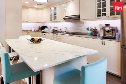 4 bedrooms Townhouse in Dubai, UAE No. 166284 10