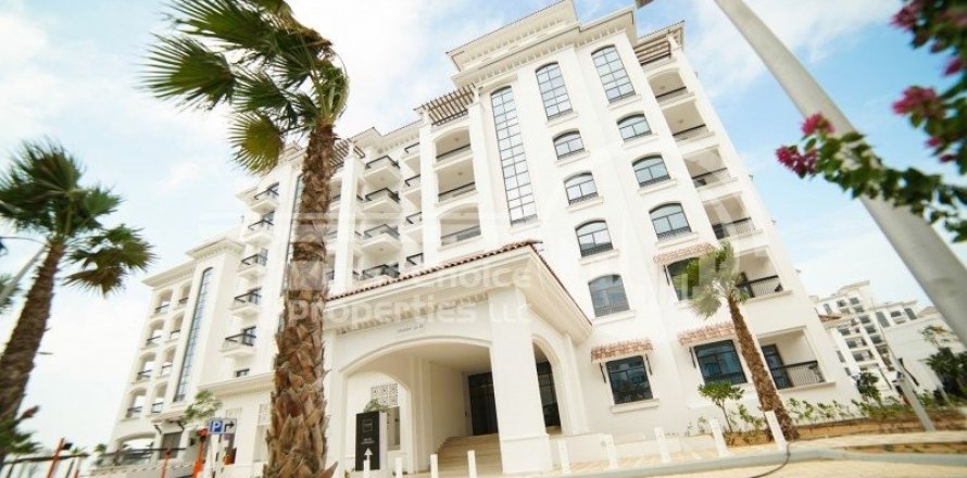 Studio Apartment on the Yas Island, UAE No. 172441
