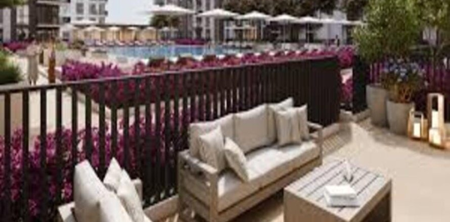 Apartment de 2 dormitorios en Town Square, UAE No. 164930