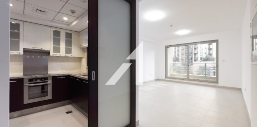 Квартира с 1 спальней  №135057