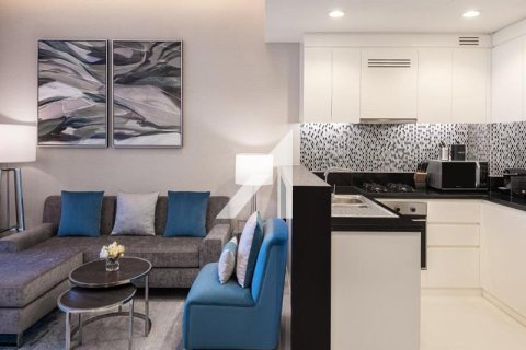 3 bedrooms Apartment in Business Bay, UAE No. 135061 12