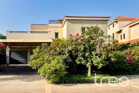 5 غرفة نوم  فيلا في فيلات, الإمارات العربية المتحدة رقم 183060 24