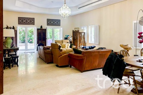 5 غرفة نوم  فيلا في فيلات, الإمارات العربية المتحدة رقم 183060 6