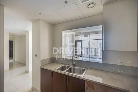 Apartment de 2 dormitorios en BLVD Crescent, UAE No. 193148 7