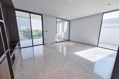 Villa de 5 dormitorios No. 130256 14