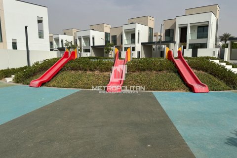 Вилла с 4 спальнями №130259 23