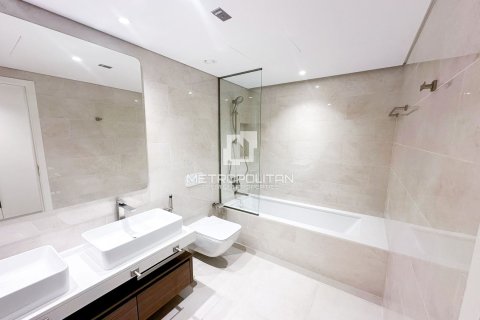 Квартира с 3 спальнями №130257 16